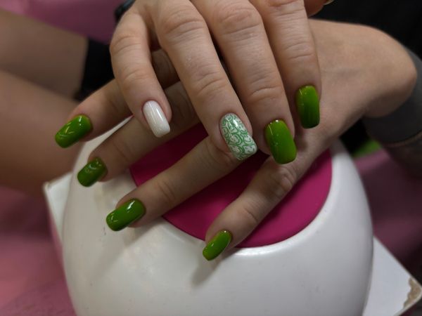 комбинированный, Маникюр, дизайн, зеленый, Стемпинг